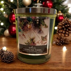 Hallmark Twinkling Tinsel 16 oz Candle - Festive Green